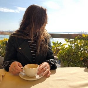 Meet your Posher, Grace